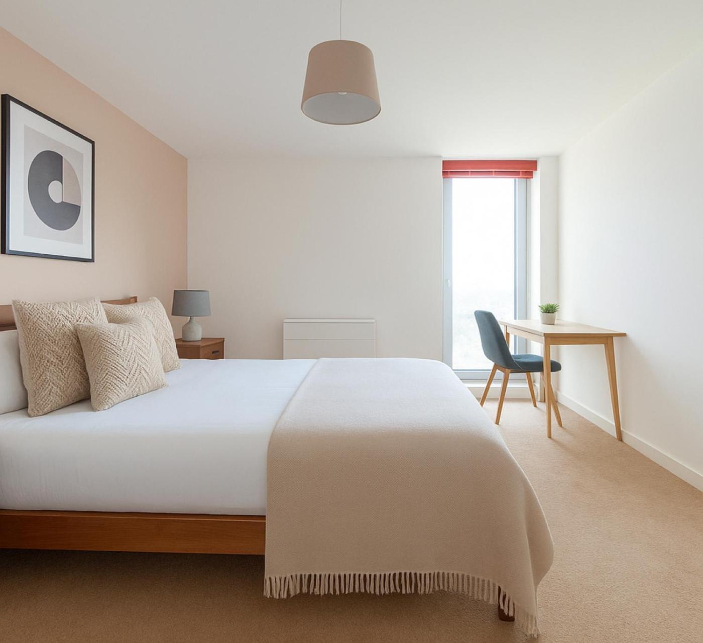 2 Bed In Stratford * London